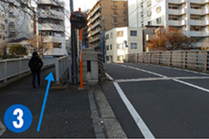 京急線「戸部」駅から当院までの道順3